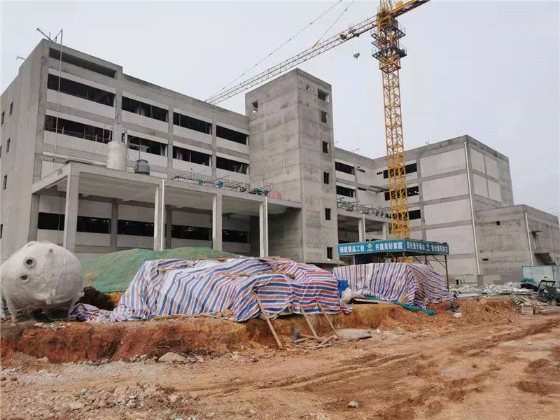 泄爆墙施工价格